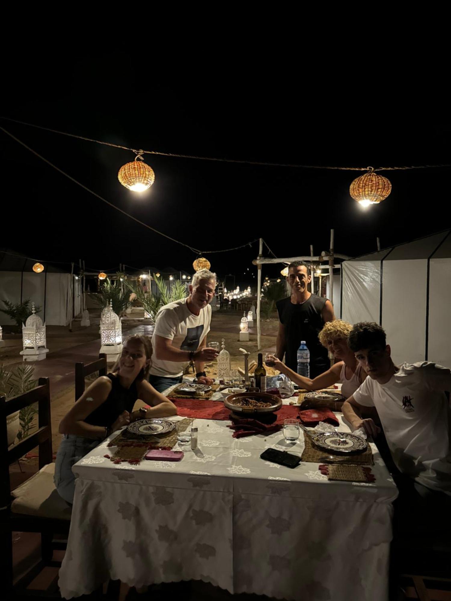 Готель Authentic Luxury Camp Мерзуга Екстер'єр фото